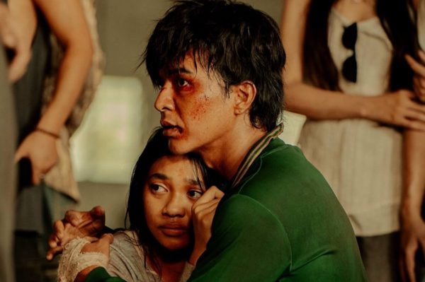 'Trại buôn người' cán mốc 400 tỷ, Steven Nguyễn làm nên lịch sử