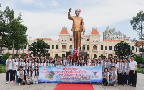 Trại hè thanh thiếu niên kiều bào tại TP.HCM: 'Khát vọng kết nối từ năm châu bốn biển'