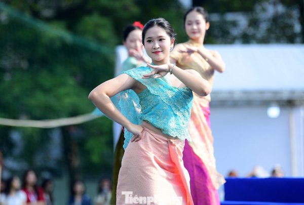 Trải nghiệm công dân toàn cầu tại Festival Thanh niên quốc tế