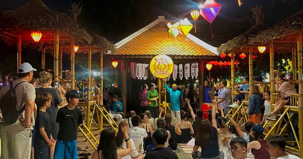 Trăm năm gìn giữ âm vang bài chòi