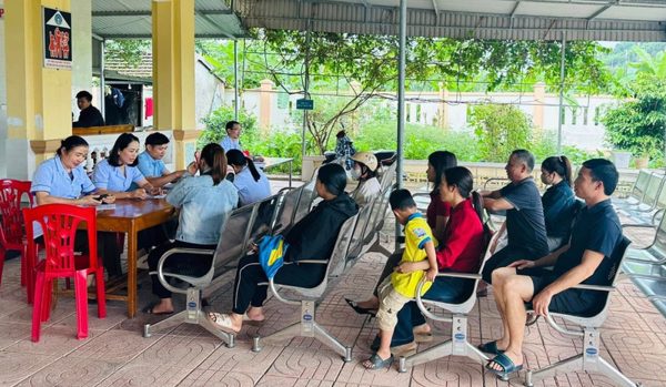 Trạm y tế xã gần 15 ngàn dân nhưng không có bác sĩ