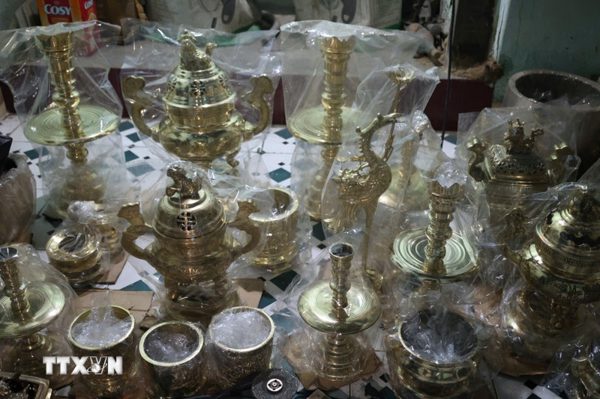 Trăn trở giữ “hồn lửa” làng đúc đồng Chú Tượng tại Quảng Ngãi