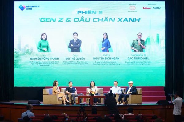 Trang bị kỹ năng tài chính số an toàn cho sinh viên