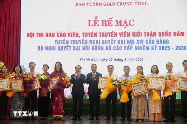 Trao giải cho các Báo cáo viên, tuyên truyền viên giỏi toàn quốc năm 2026