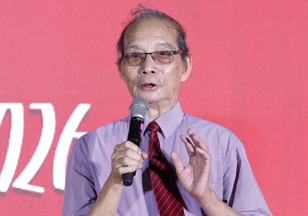 Trao giải thưởng cho nhà thơ 85 tuổi trọn đời gắn bó, phụng sự Hà Nội