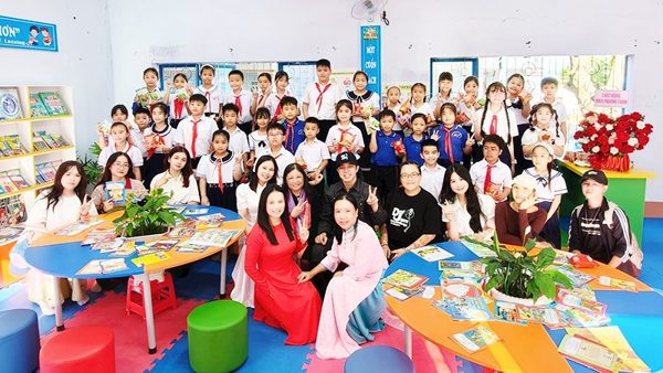 Trao tặng sáu thư viện cho trẻ em Gia Lai