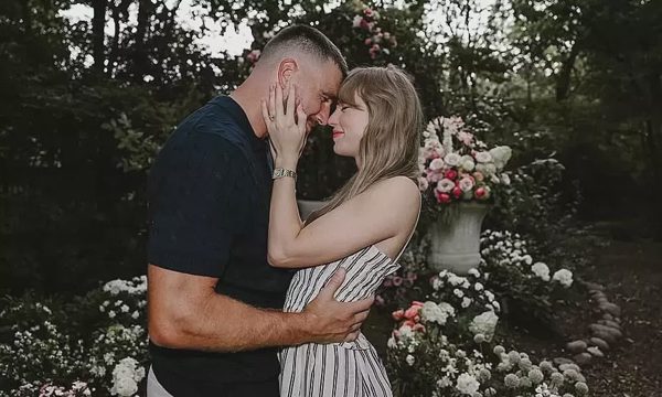 Travis Kelce mua biệt thự triệu USD nghỉ dưỡng cùng Taylor