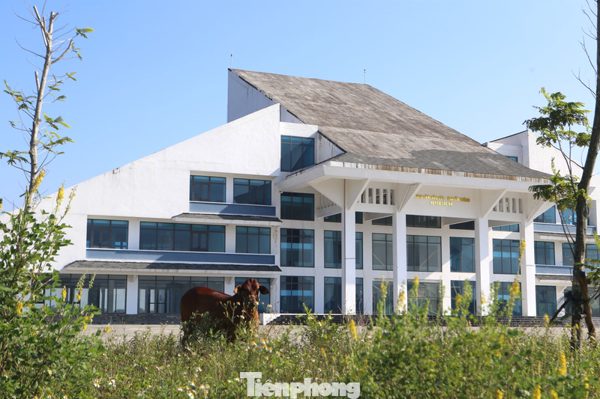 Trầy trật số phận dự án gần 70 tỷ đồng ở Hà Tĩnh, xây xong chưa thể sử dụng