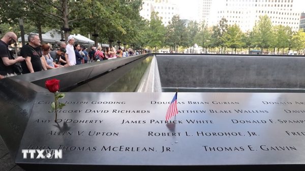 Triển lãm tranh của cựu Tổng thống George W. Bush hồi tưởng ký ức khó quên vụ 11/9