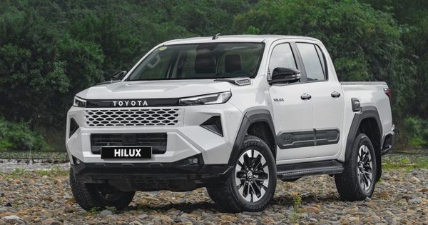 Triệu hồi hơn 2.600 xe bán tải Toyota Hilux tại Việt Nam