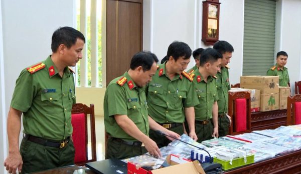 Triệu tập 30 người trong đường dây trốn thuế, giao dịch 15.000 tỷ đồng qua máy POS