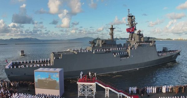 Triều Tiên biên chế tàu khu trục mới trong 'hệ thống phản ứng hạt nhân'