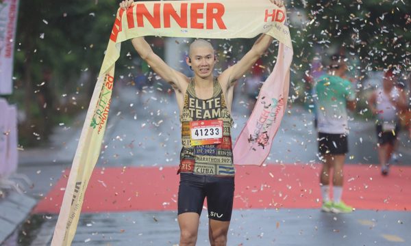 Triệu Tiến Luyện, Lê Thị Hà lần hai vô địch HDBank Green Marathon