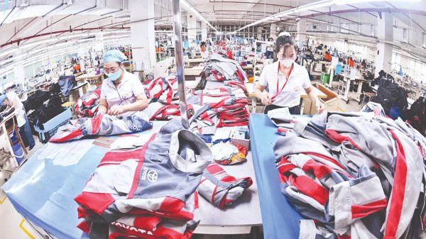 Trình Quốc hội 3 dự án luật quan trọng về lao động, tiền lương và bảo hiểm xã hội vào tháng 10