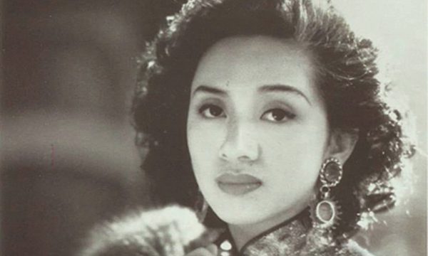 Tro cốt danh ca Mai Diễm Phương bị đánh cắp