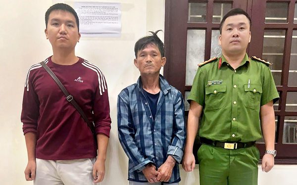 Trộm vàng, súng CKC rồi trốn truy nã hơn 32 năm, đổi tên, lập gia đình vẫn bị bắt