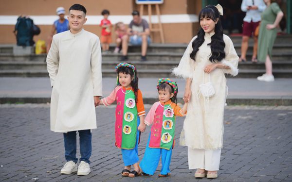 'Trọng nam khinh nữ' nhìn từ những bé gái không được chào đời