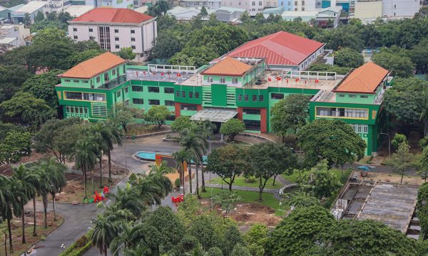 Trụ sở UBND cũ 'lột xác' thành trường ba cấp học ở TP HCM