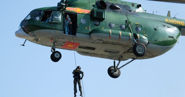 Trực thăng quân sự tham gia diễn tập chống bạo loạn tại Đắk Lắk