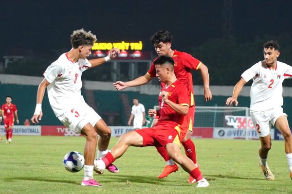 Trực tiếp bóng đá U20 Việt Nam vs U20 Iran: Còn nước còn tát
