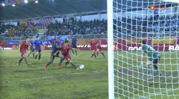 Trực tiếp HAGL vs Hải Phòng 1-2 (H2): Văn Toản lại cứu thua