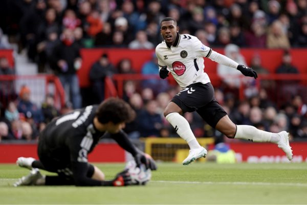 Trực tiếp MU vs Bournemouth 0-3 (H2): Vào!!! MU thua bàn thứ 3