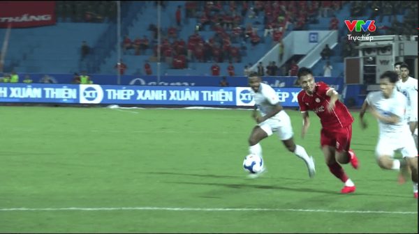 Trực tiếp Nam Định vs Thể Công Viettel: 2-1 (H2): Vào!!! Nam Định ghi bàn thứ 2