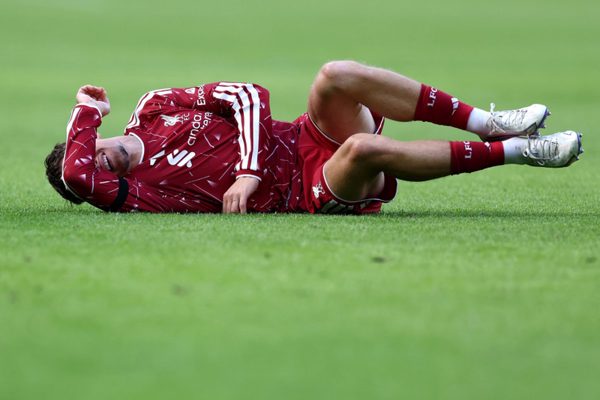 Trực tiếp Newcastle 1-0 Liverpool (Hết hiệp 1): The Kop bất lực
