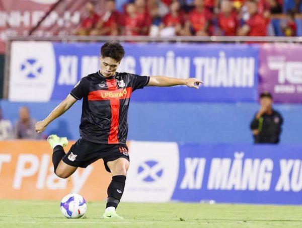 Trực tiếp Ninh Bình FC 0-0 Công an TPHCM (Hiệp 1): Chủ nhà dồn ép nhưng chưa thể tạo nên cơ hội