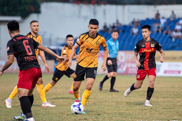 Trực tiếp Ninh Bình vs Thanh Hóa, 18h00 ngày 11/9: Chủ nhà vượt khó