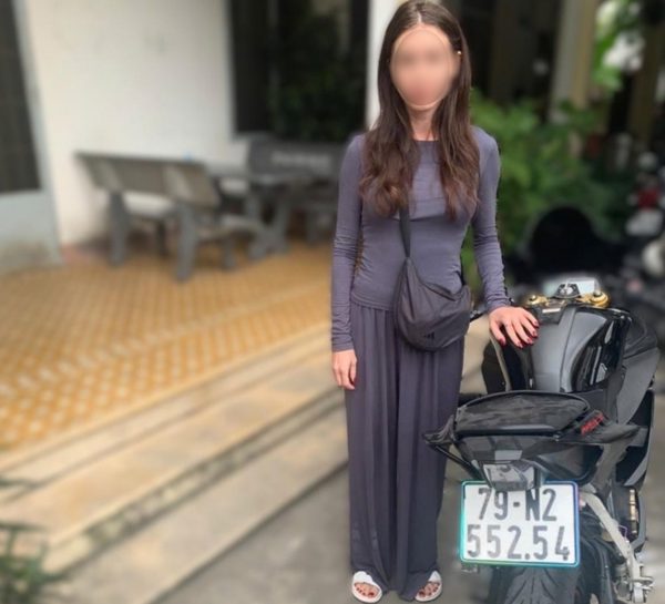 Trục xuất vĩnh viễn nữ du khách Nga lái xe biểu diễn phản cảm ở Khánh Hoà