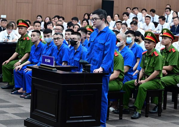 Trùm lừa đảo Mr Pips đòi lại căn hộ gần 6,5 tỷ đồng tặng bạn gái cũ khi chia tay