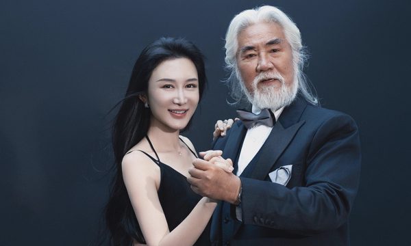 'Trùm phim kiếm hiệp' lên kế hoạch có con ở tuổi 75
