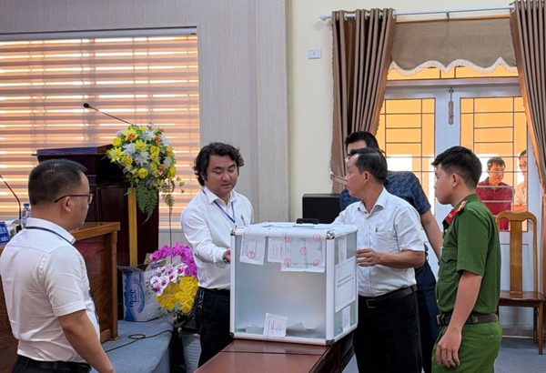Trúng đấu giá mỏ cát hơn 1 triệu đồng/m³, doanh nghiệp nói 'nhầm' và chấp nhận bỏ cọc
