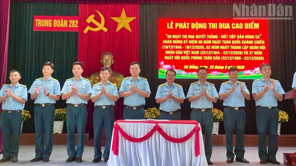 Trung đoàn Tên lửa 282 phát động 80 ngày thi đua quyết thắng-Viết tiếp bản hùng ca