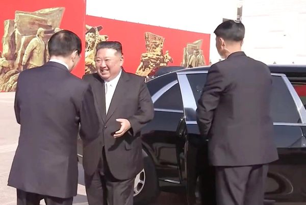 Trung Quốc đăng ảnh chuyến thăm chớp nhoáng của Chủ tịch Triều Tiên Kim Jong-un