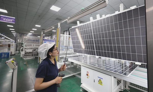 Trung Quốc dự tính kiểm soát xuất khẩu công nghệ điện mặt trời