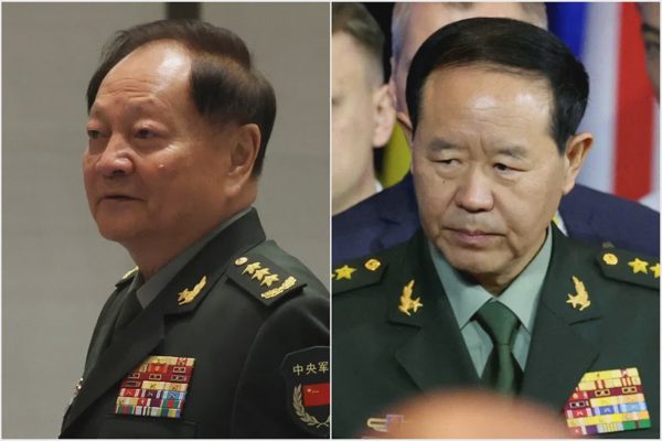 Trung Quốc khai trừ đảng hai tướng cấp cao