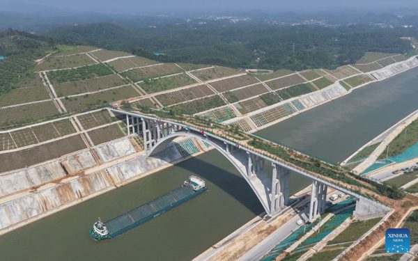 Trung Quốc mở kênh đào dài 134km ở Quảng Tây, nối sông với Biển Đông