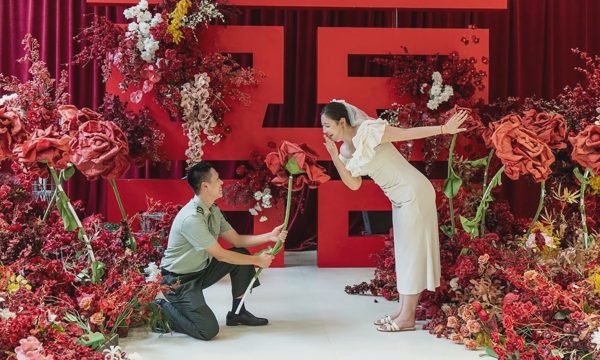 Trung Quốc 'thay áo mới' cho các điểm đăng ký kết hôn để thúc đẩy sinh đẻ