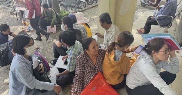 Trung ương chỉ đạo nóng vụ 'cò' làm hồ sơ đất đai nhanh hơn người dân