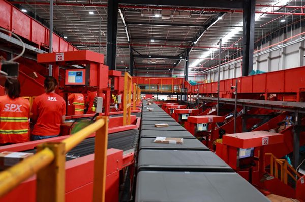 Trước kỳ vọng ngày càng cao về chất lượng dịch vụ, doanh nghiệp logistics củng cố năng lực vận hành ra sao?