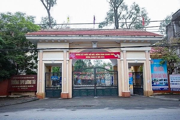 Trường báo cáo vụ thí sinh thi thử 2,7 điểm Toán, thi tốt nghiệp đạt 9,5 điểm
