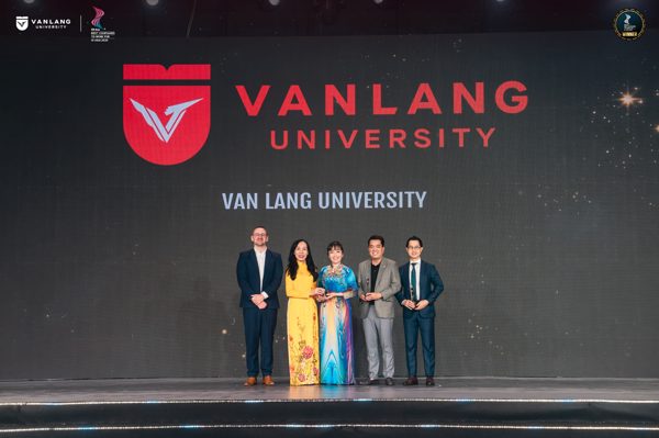 Trường Đại học Văn Lang năm thứ 2 liên tiếp là Nơi làm việc tốt nhất châu Á