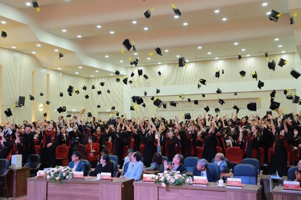 Trường Đại học Yersin Đà Lạt tổ chức lễ tốt nghiệp năm 2026