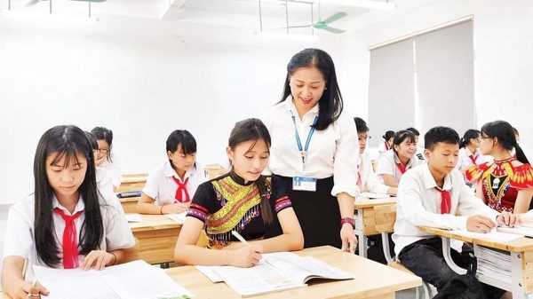 Trường mới của học sinh vùng biên Minh Tân