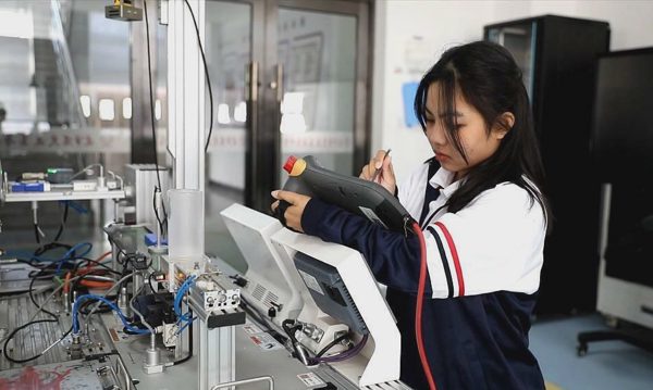 Trường nghề 'đắt khách' giữa nỗi lo thất nghiệp