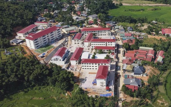 Trường nội trú hơn 123 tỉ đồng đã sạch đẹp, HS vùng biên xứ Thanh háo hức chờ khai giảng