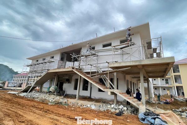 Trường nội trú vùng biên Đà Nẵng chạy hết tốc lực cho khai giảng