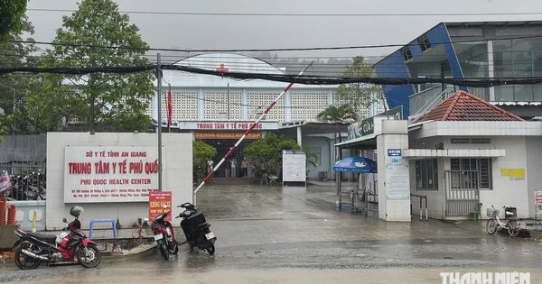 Trượt chân trên tàu cá, ngư dân bị dao đâm thấu ngực